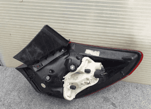 Opel astra j lampa tył tylna hb lewa oryginał wysyłka! 4