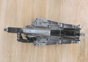 MERCEDES C 204 lift sztyca kierownicy