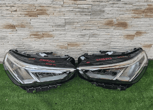 Lampa led bmw X1 U11 5A5BD43 5A5BD44 1