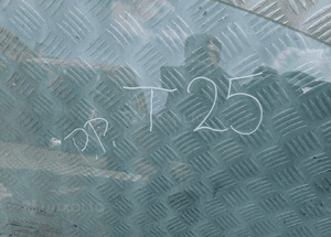 Szyba drzwi prawy przod toyota T25 *5 radom 2