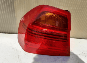 Lampa tylna tył lewa bmw E90 sedan oryginał wysyłka! 1
