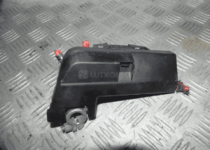 AUDI A5 8T KLEMA PLUSOWA KB8J4590 1