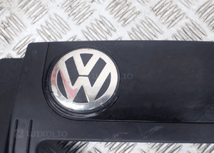 Osłona pokrywa silnika 06F103925 vw fsi radom 3