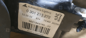 Lampa prawy przód przednia prawa Xenon Peugeot 407 9641944180 11