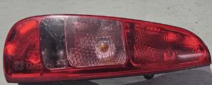 Peugeot 807 Citroen C8 lampa tył tylna prawa lub lewa 4