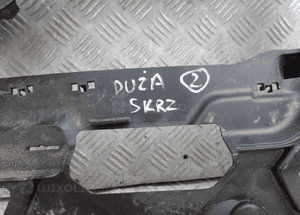 Vw caddy 2K5 slizg mocowanie halogenu 2K5807724 radom 2