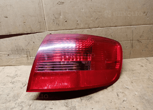 Lampa prawy tył tylna prawa Audi A6 C6 Kombi 2