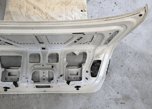 KLAPA LAMPY tył tylna Lotka M-Pakiet BMW 5 F10 U21 11