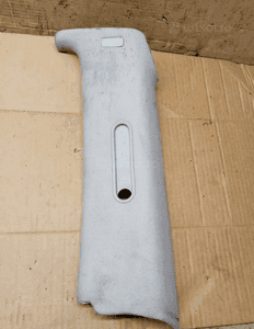 Osłona poszycie słupka prawy tył VW Golf IV Kombi 1J9867242B 1