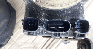 Mazda 3  BK 03-09  5 05-10 1.8 2.0 2.3 16V pompa wspomagania Elektryczna 6