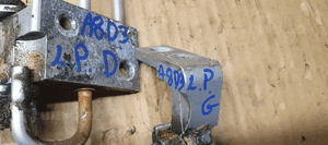 Zawias zawiasy drzwi lewy przód para Audi A8 D3 4E0831411A 5