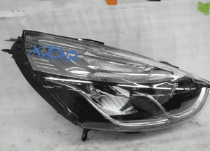 Renault clio iv 4 lift idealna lampa przednia prawa 2