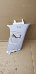 Osłona poszycie słupka prawa Citroen C5 III 9655493977 9685465877 2