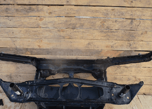 Pas przedni wzmocnienie bmw E46 2.0D 8211467 8