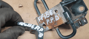 Zawias zawiasy drzwi prawy przód para Audi A4 B6 8E0831412B 5
