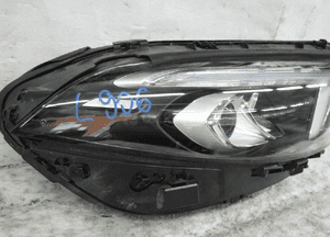 Mercedes A177 a 177 full led lampa prawy przód prawa przednia 2