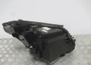 Lampa przód przednia lewa mercedes c-klasa W205  full led 2014- 13