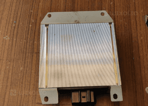 Wzmacniacz 8E5035223 Głosników Subwoofer Radio Antenowy Amplituner AUDI A4 B6 B7 sedan kombi 5