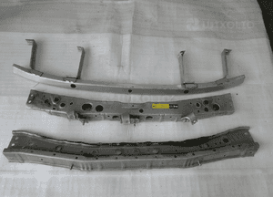 Nissan K13 lift górny pas przedni 1