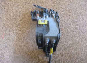 BEZPIECZNIK AKUMULATORA KLEMA 308 9660222380 9