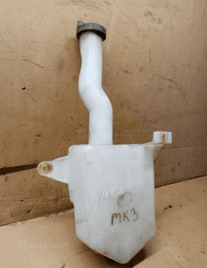 Zbiorniczek spryskiwaczy pompka Ford Mondeo MK3 1S71-17618-AB 3