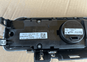 Panel sterowania radia zegarek AH22-18C858 Land Rover Discovery 4 IV 2