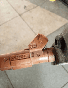 listwa wtryskowa volvo 2.9 0280155831 2