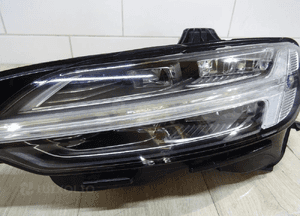 Lampa Lewa LEWY przód Volvo V60 II S60 FULL LED MID BTA 32314160 32314160 3