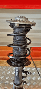 BMW F20 F21 ZWROTNICA AMORTYZATOR LEWA LEWY PRZÓD PRZEDNIA 6792285 8791541 5