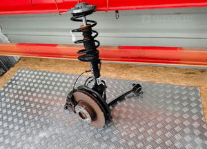 BMW X3 F25 ZAWIESZENIE PRAWE PRZEDNIE 66796316 6787680 2