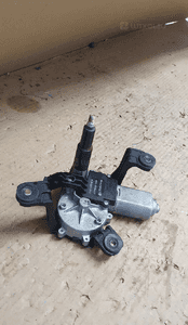 SILNICZEK WYCIERACZKI TYLNEJ  OPEL ASTRA J  nr 13256917 5