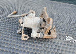 Zacisk Zaciski Jażmo Tyl Tylne Hamulcowy Hamulcowe AUDI A4 B6 B7 245 255mm 12