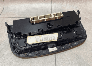 Mercedes W251 panel klimy esp grzania foteli ładny 8