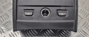 Bmw F34 kratka nawiewu tylna tunelu środkowego 9222046 9207330 3