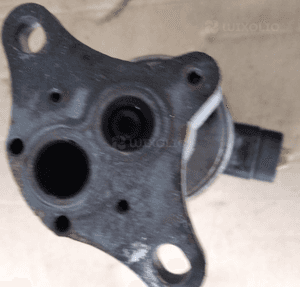 Peugeot 307 407 807 Citroen C4 C5 C8 1.8 2.0 16V zawor EGR 5