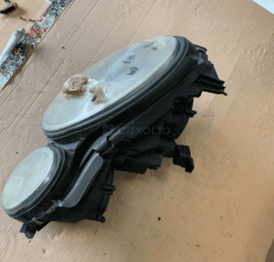 MERCEDES E 211 lampa prawa szkło H7 3