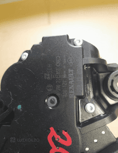 SILNICZEK WYCIERACZKI TYŁ RENAULT LAGUNA III KOMBI nr 0390201831 2