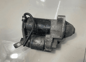 Audi A4 B6 B7 1.8 2.0 rozrusznik 06B911023A 2
