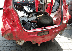 Chevrolet Spark M300 pas tyl sciana bagaznika