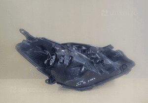 Lampa lewa reflektor toyota yaris 3 iii lift 2014- 2