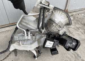 MERCEDES A169 B245  Nagrzewnica chłodnica  nagrzewnicy wentylator rezystor 10