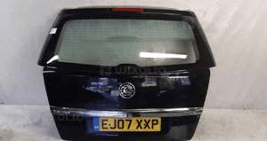 Klapa tył tylna bagażnika opel zafira b 2 ii Z20R czarna 1