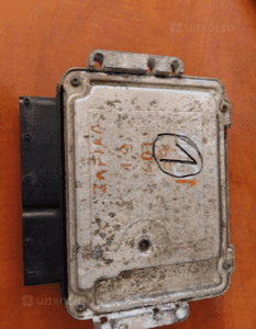 Sterownik silnika komputer opel zafira b 1.9 cdti 0281012710 55202384 3
