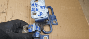Zawias zawiasy drzwi prawy przód para Audi A4 B6 8E0831412 4