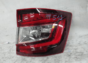 Skoda fabia iii kombi lampa tylna prawa 1