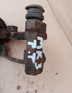 Jarzmo hamulca prawy tył tylne prawe Ford Mondeo MK3 4