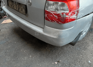 Mazda Demio lift  zderzak tylny tył szyba  18G 22V 4