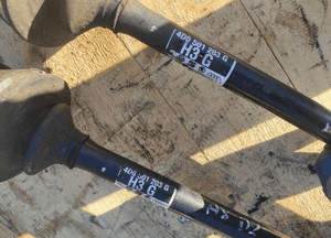 AUDI A8 D2 PÓŁOŚ PRZEGUB LEWY PRAWY TYŁ TYLNA ZDROWA ORYGINAŁ BDB 8