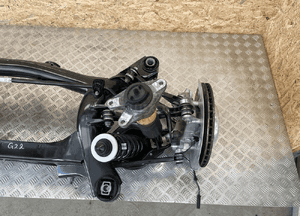 BMW G20 G22 BELKA ZAWIESZENIE TYŁ ZWROTNICA AMORTYATOR WÓZEK 8837916 7