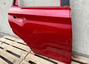 Drzwi tyl tylne prawe hyundai kona i 1 2017-  listwy bardzo ladne 3